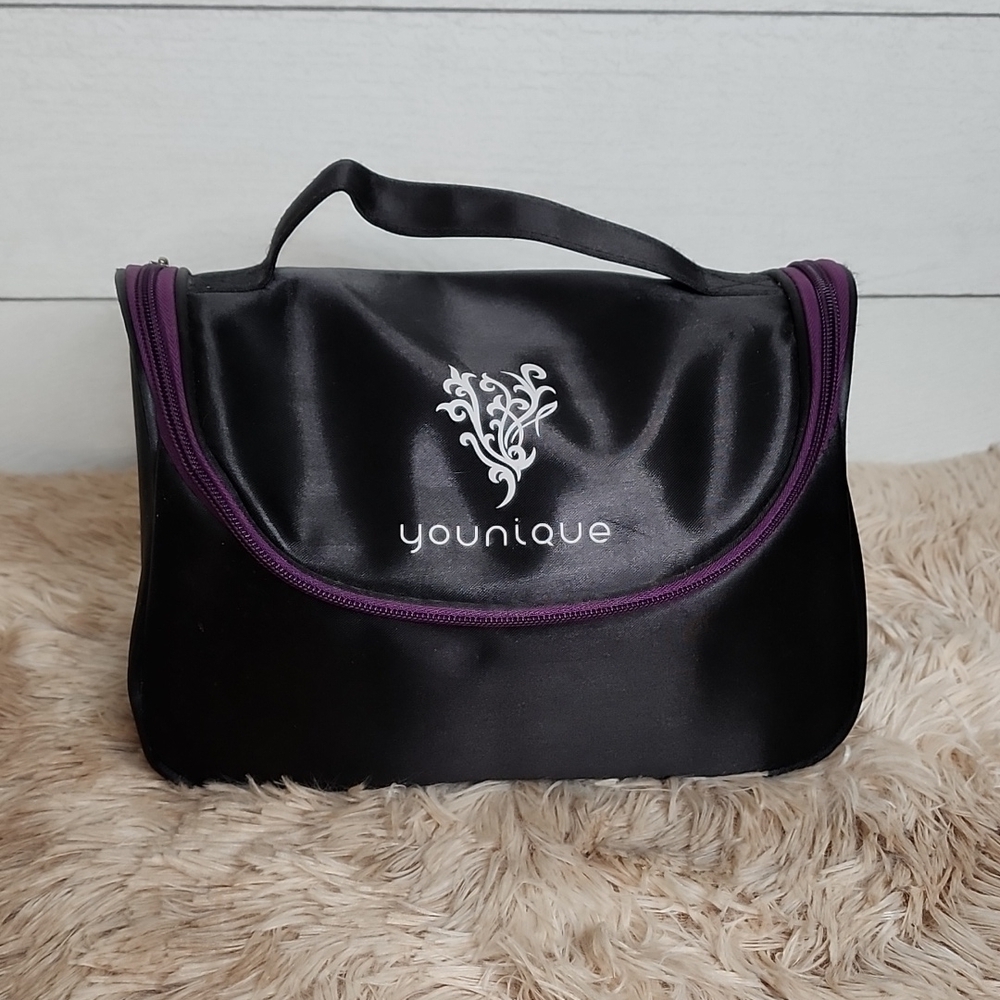 YOUUNIQUE | COSMETIC BAG BUNDLE